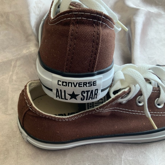 Brown Converse Size 3 Shoes - Picture 7 of 17